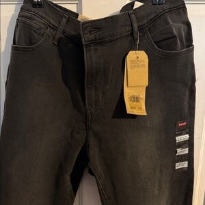 Never been worn with tags Women’s Levi’s black Jeans